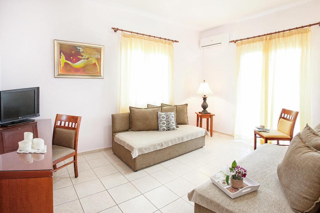 Nimfi Hotel, Skiathos Megali Ammos  Exterior photo